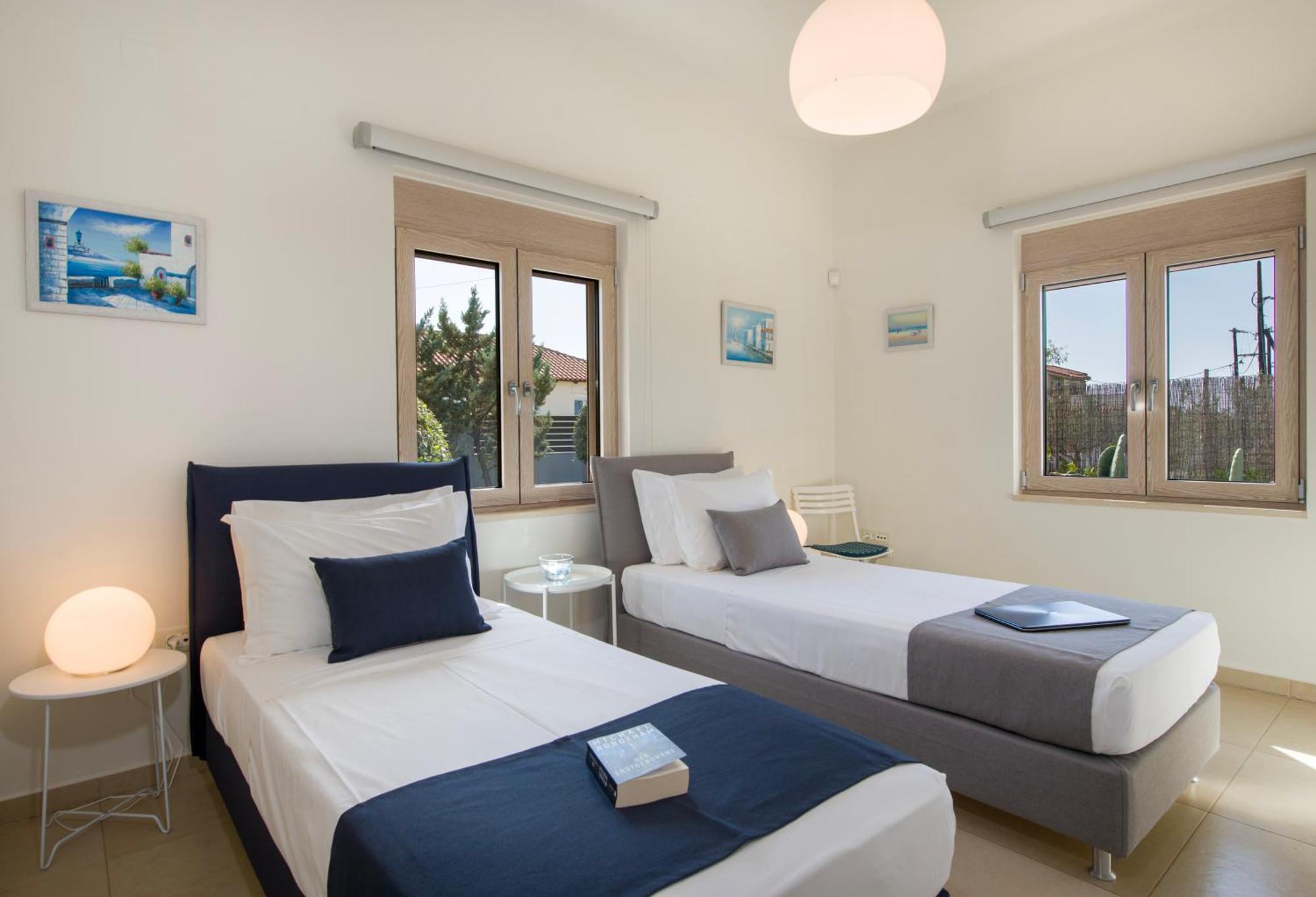 Four Seasons Private Villa - Seaview - Big Heated Pool - Gym - Sport Activities Gouves Exterior photo
